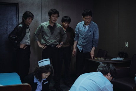 韓国　映画　1987　民主化