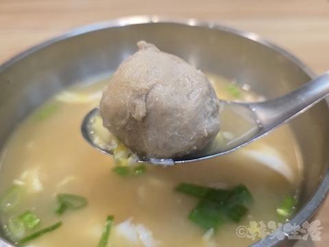偉福麺館　肉絲涼麺　三合一湯　涼麺
