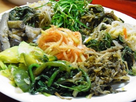 ソルネハノクチプ-山菜のナムル