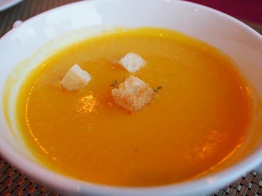 パラダイスレストラン-カボチャのスープ