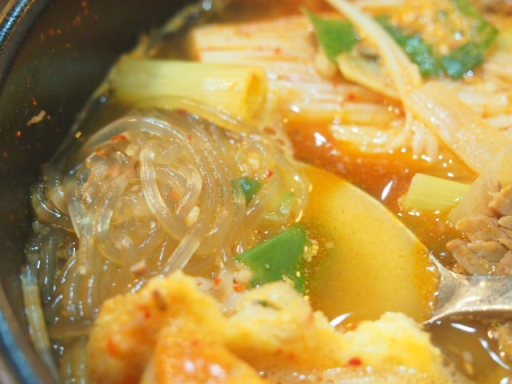 ピョンガオク-牛肉温飯スープ