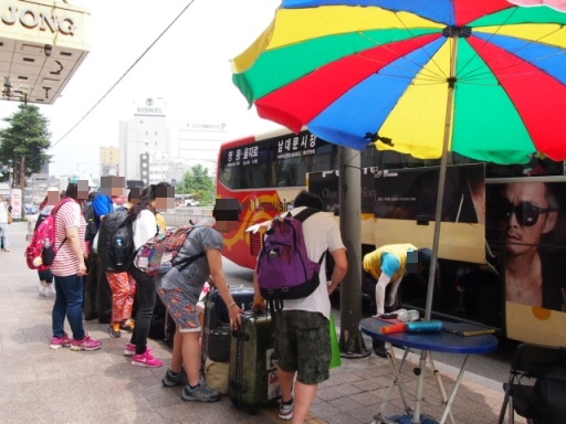 6月のソウル-バス停