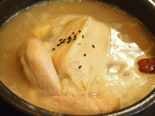 智鎬韓方参鶏湯　明洞-サムゲタン1