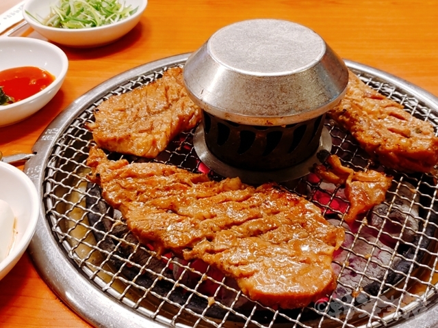 韓国グルメ　楊花亭　ヤンファジョン　カルビ
