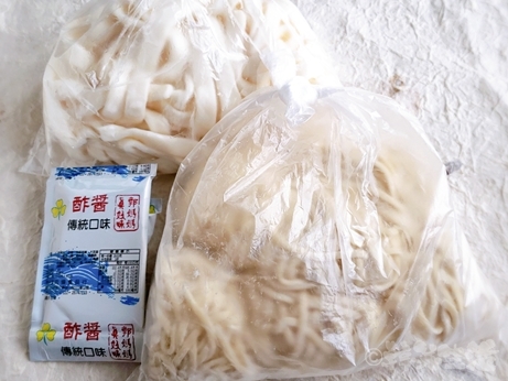 台湾　麺　迪化街　永楽市場　うどん　ラーメン