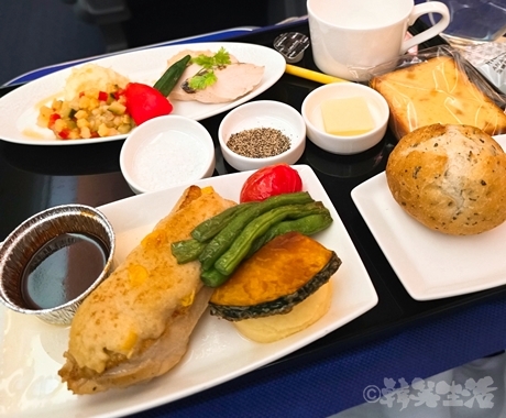 羽田空港　ANA　韓国　ソウル旅行　ビジネスクラス　機内食