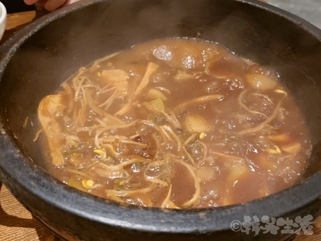 ソウル　韓国グルメ　合井　ステーキ　オンドル　焼肉　オンセット　味噌チゲ