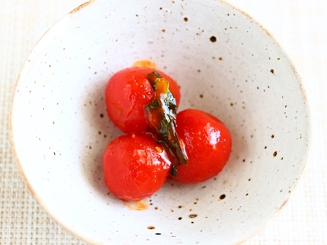 果実みたいなトマトベリー　マンナダ　第一物産　トマトのキムチ