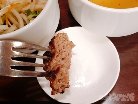 宮﨑亭　塩で食べるハンバーグ　宮崎牛　ステーキ　池袋