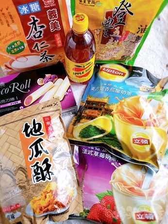 台湾　買い物　スーパー　お菓子　お茶　お土産