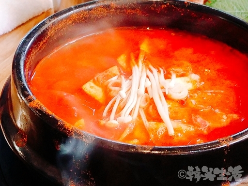 ヨプの王様　新大久保　韓国料理　海鮮スンドゥブチゲ