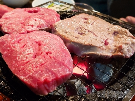 板橋　テンダーハウス　基順館　焼肉　ステーキ　シャトーブリアン　生肉