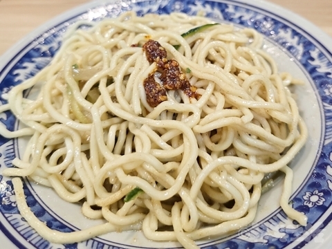 偉福麺館　肉絲涼麺　三合一湯　涼麺