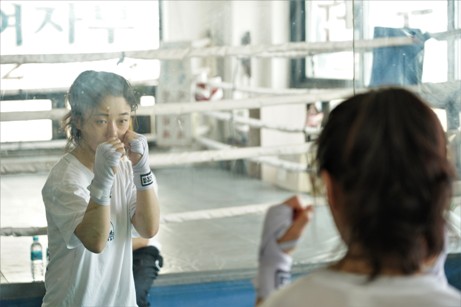 映画　韓国　ファイター　北からの挑戦者　ボクシング　イム・ソンミ　北朝鮮
