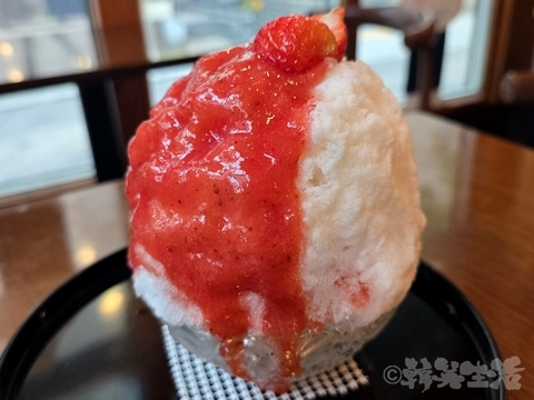 付氷　プビン　かき氷　イチゴ　北村