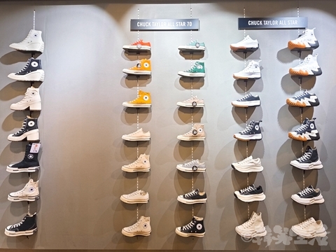 韓国　コンバース　CONVERSE　明洞　厚底　スニーカー