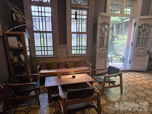 台湾カフェ 迪化街 AKACafe