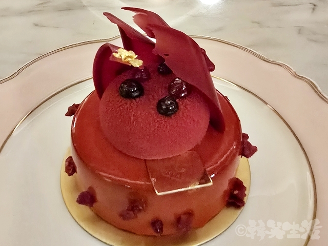 韓国カフェ　清潭　狎鴎亭ロデオ　GUILLAUME 　ギヨム