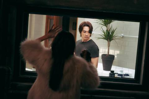 映画　秘顔-ひがん-　ヒドゥンフェイス　チョ・ヨジョン