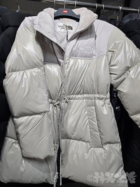 東大門 ノースフェイス 広蔵市場 アウトレット ダウンジャケット