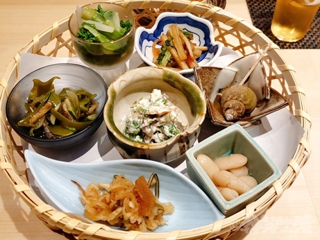 創作和食　美人女将　四季彩　和食　おまかせコース　日本酒