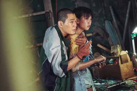 韓国映画　人質　ファン・ジョンミン　映画　誘拐事件　リュ・ギョンス