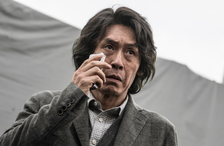 韓国映画　殺人者の記憶法　ソル・ギョング　キム・ナムギル