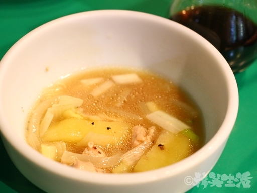 麻布十番　シモン　鶏スープ