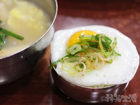韓国グルメ　朝食　美肌スープ　プゴク　明洞　セウジョ　塩辛