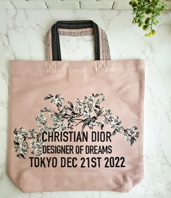 お値下げ‼︎Dior パリ装飾美術館 限定トートバッグ