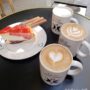芸能人も訪れるというベーカリーカフェのテラス席で＠ソウル狎鴎亭